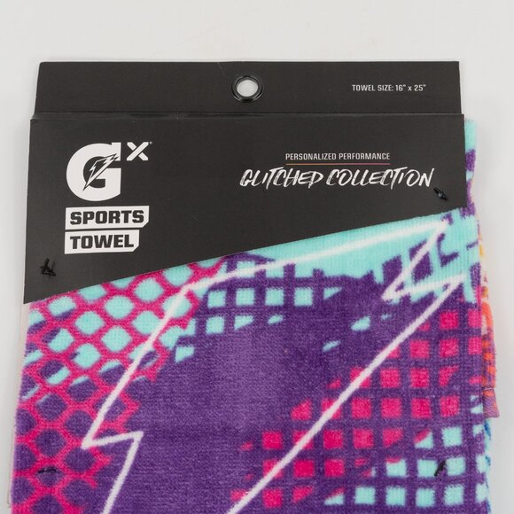 Gatorade GX Towel Glitched Collection 'Frosted Berry' Brand New 16 x 25 - Picture 2 of 4